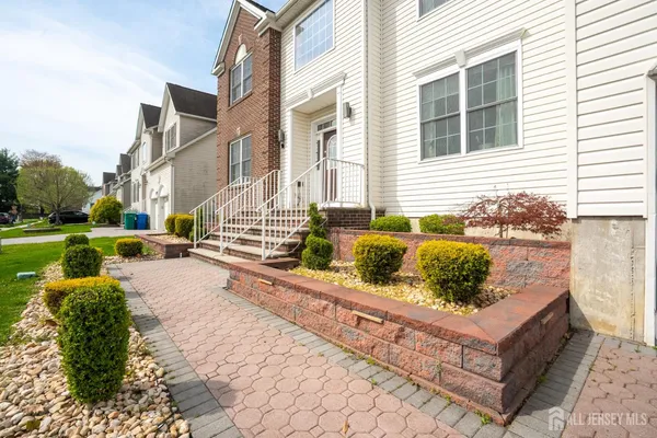 $5,200 | 9 Mission Drive, Monroe Township, NJ 08831