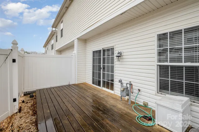 a view of a backyard of the house