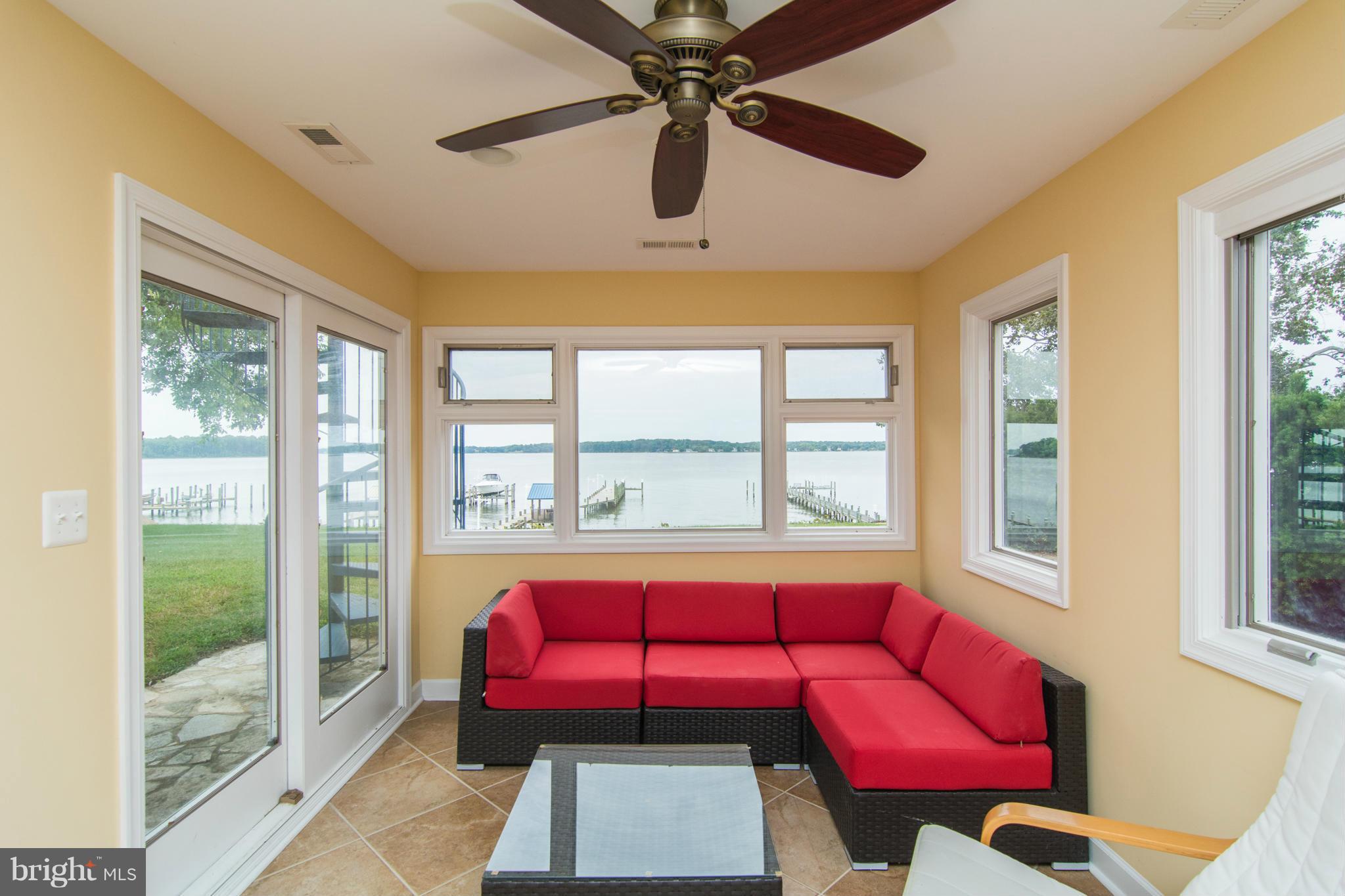 1278 Turkey Point Road Edgewater, MD 21037 - Photo 3 of 30 Foyer