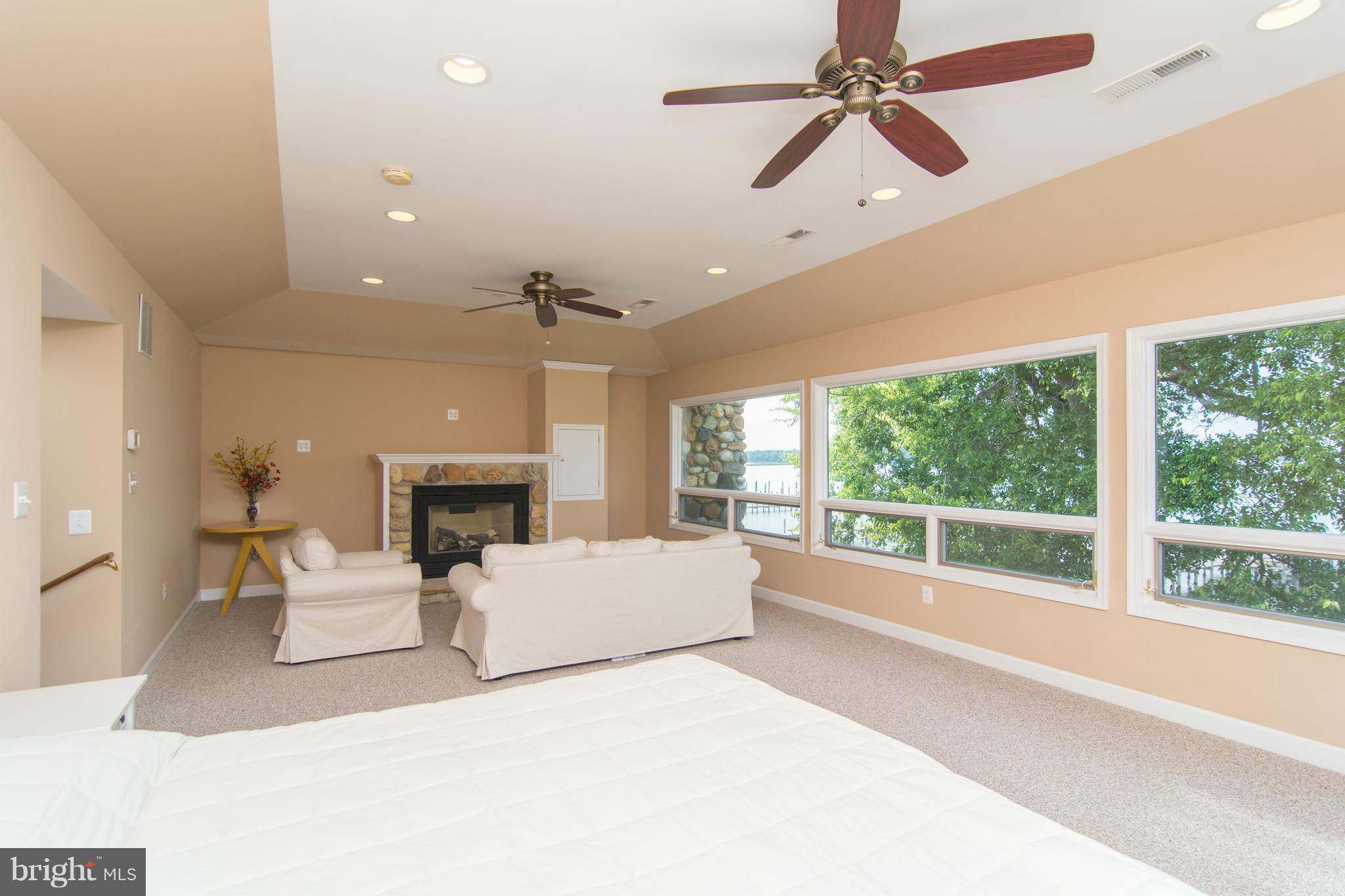 1278 Turkey Point Road Edgewater, MD 21037 - Photo 25 of 30 Bedroom (Master)