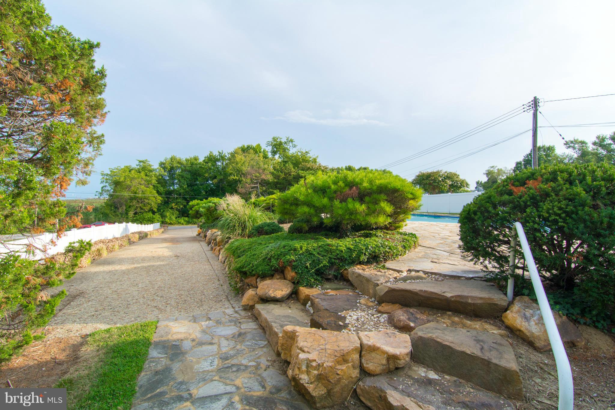 1278 Turkey Point Road Edgewater, MD 21037 - Photo 28 of 30 Driveway