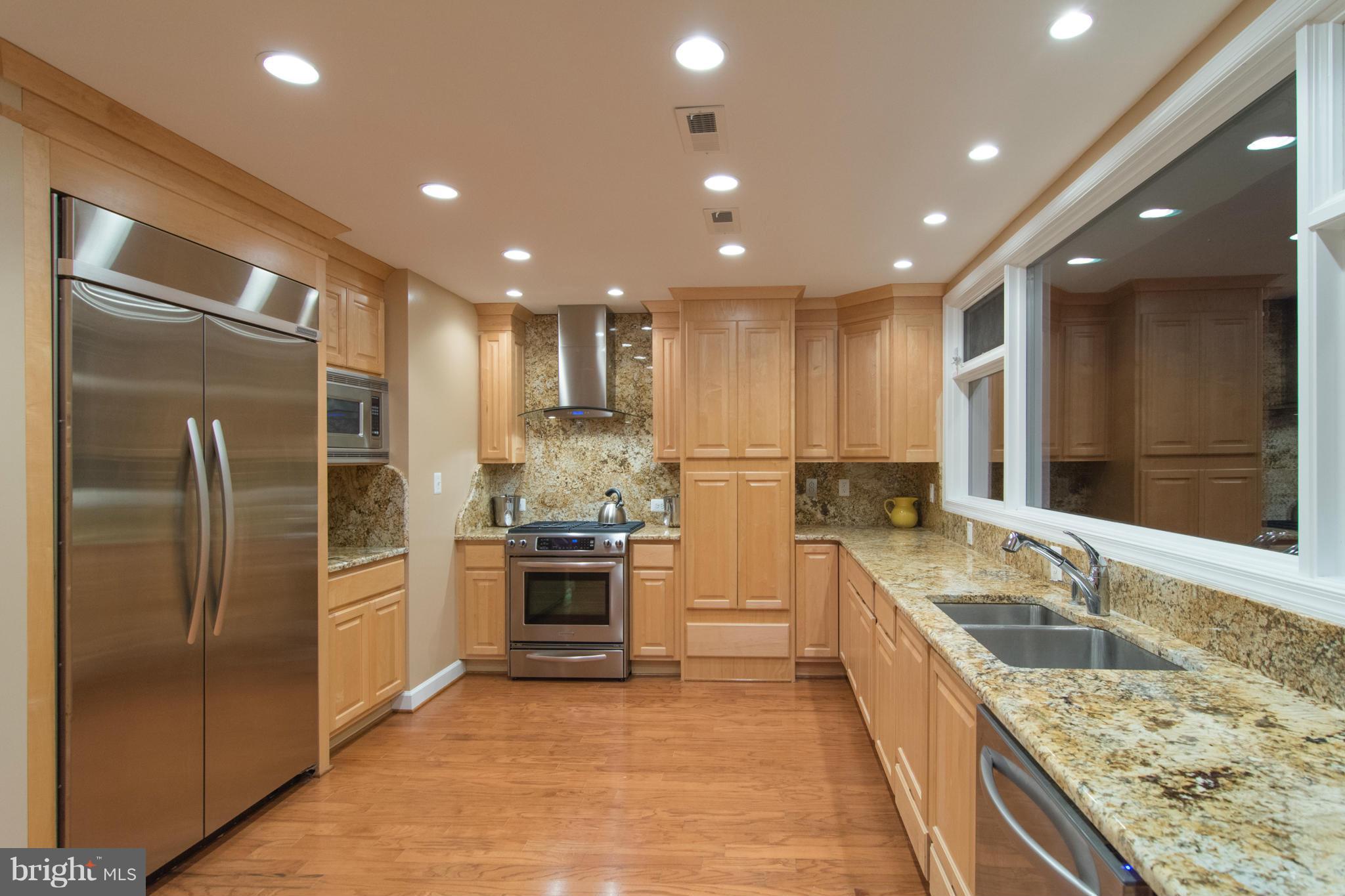 1278 Turkey Point Road Edgewater, MD 21037 - Photo 6 of 30 Kitchen