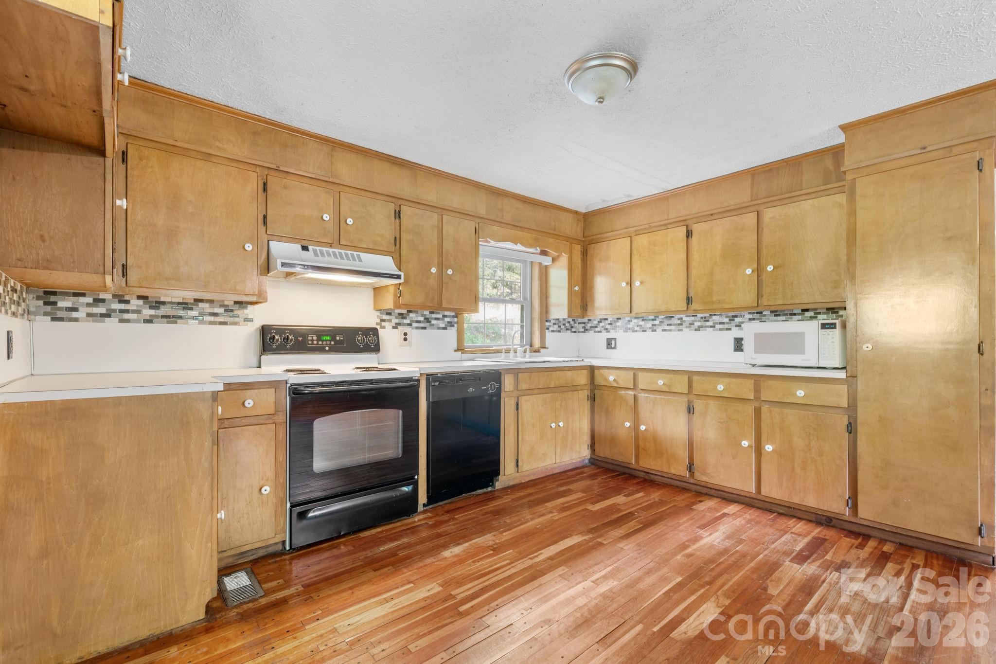 1080 Drag Strip Road Hudson, NC 28638 - Photo 15 of 48