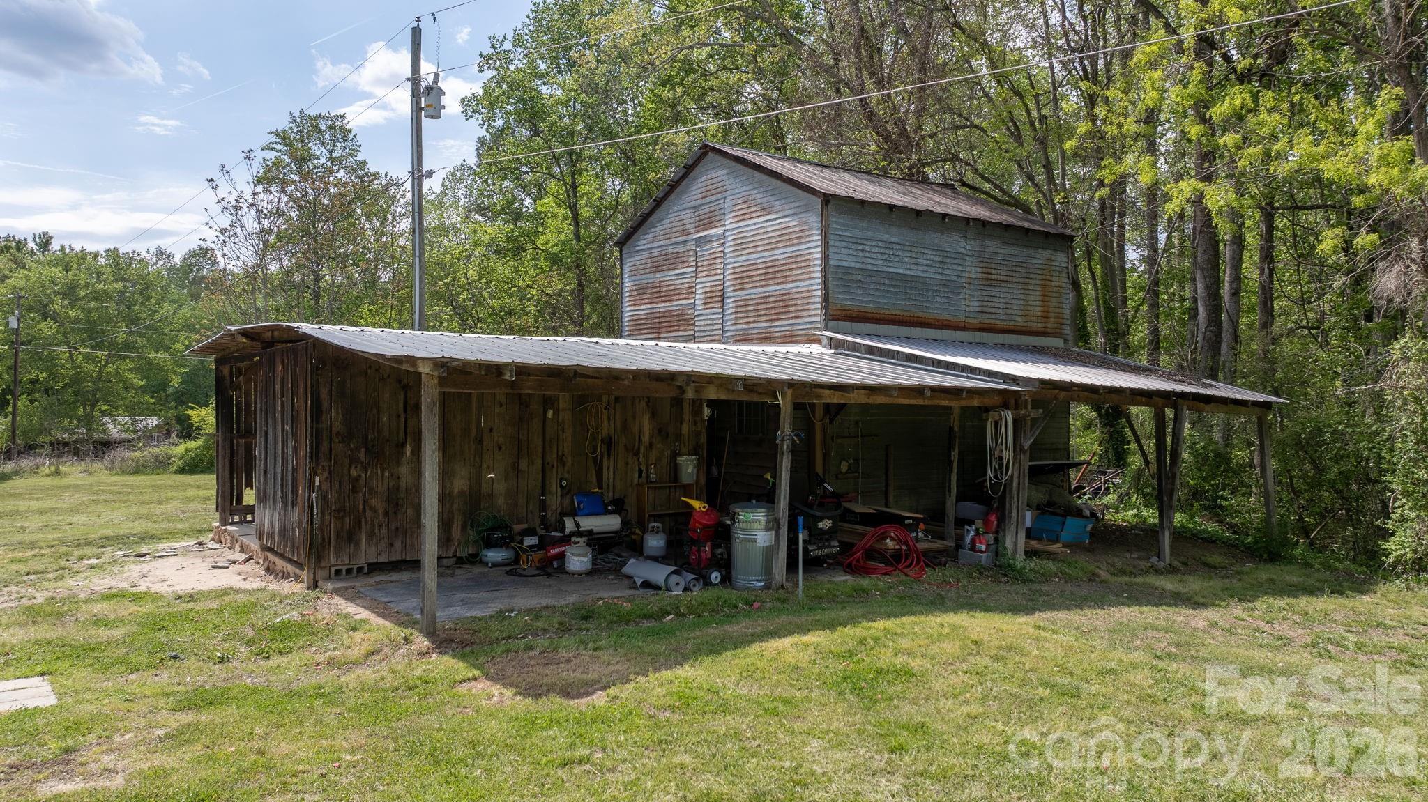 1080 Drag Strip Road Hudson, NC 28638 - Photo 6 of 48