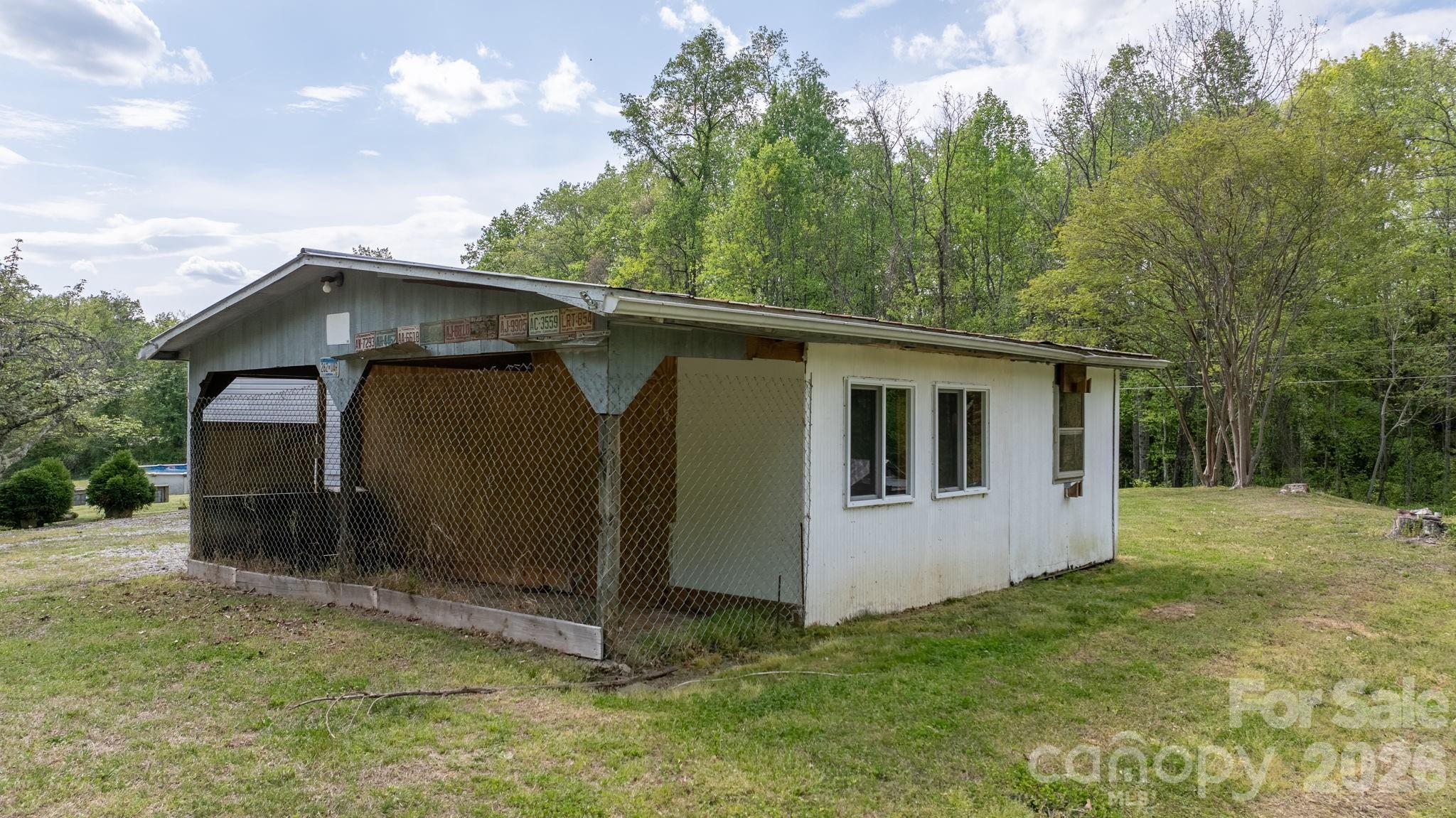 1080 Drag Strip Road Hudson, NC 28638 - Photo 7 of 48