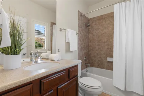 $850,000 | 1709 Grassy Field Road, Austin, TX 78737