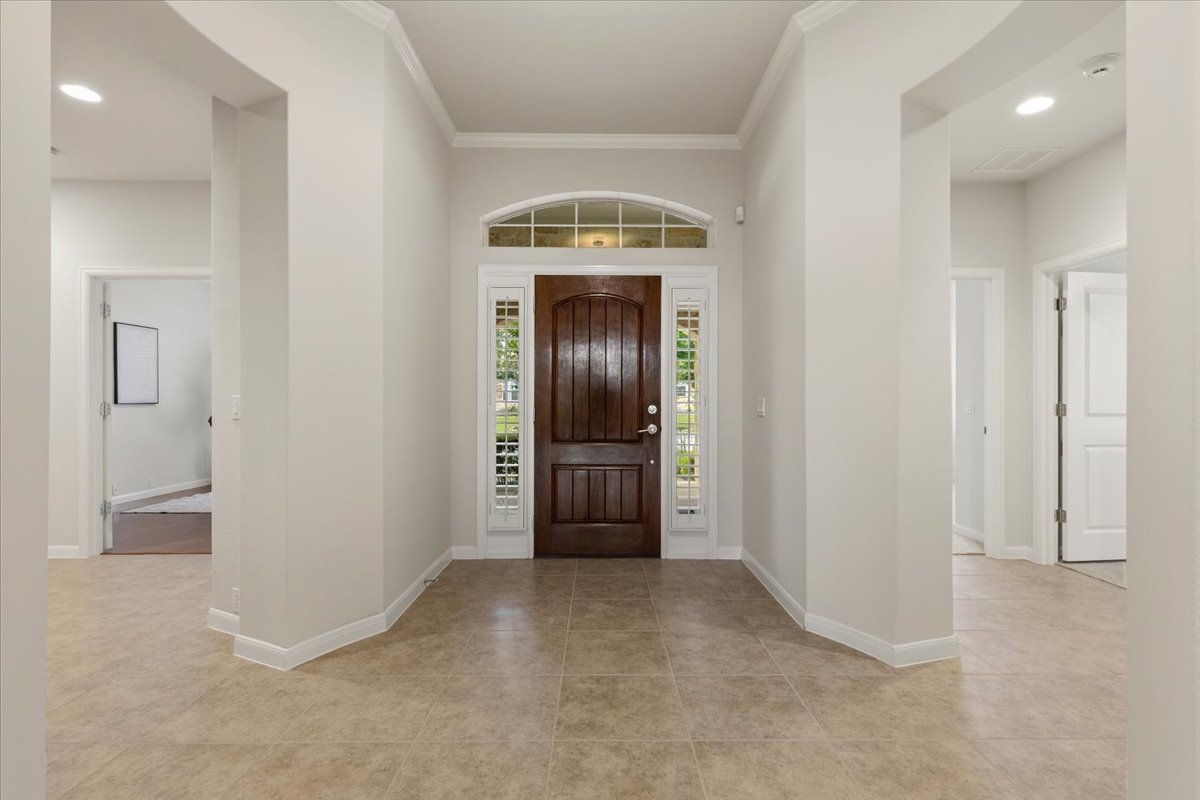 1709 Grassy Field Road Austin, TX 78737 - Photo 4 of 31 Beautiful entry with tall ceilings and space to greet your guests