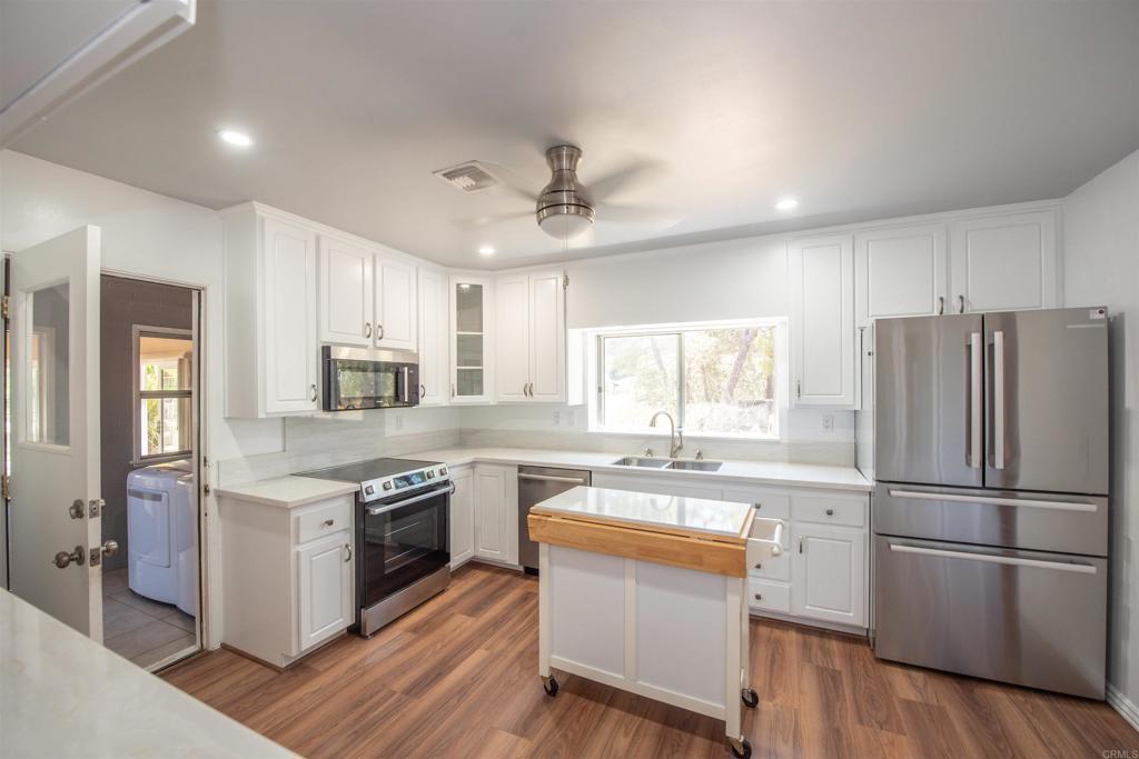 30270 Miller Road Valley Center, CA 92082 - Photo 13 of 64 Gallery Image 13