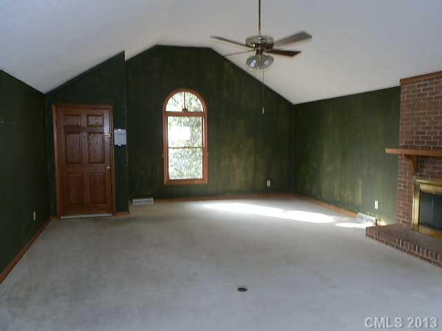 1605 Springhaven Circle Albemarle, NC 28001 - Photo 6 of 15 Gallery Image 6