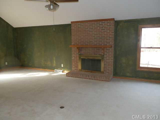 1605 Springhaven Circle Albemarle, NC 28001 - Photo 7 of 15 Gallery Image 7