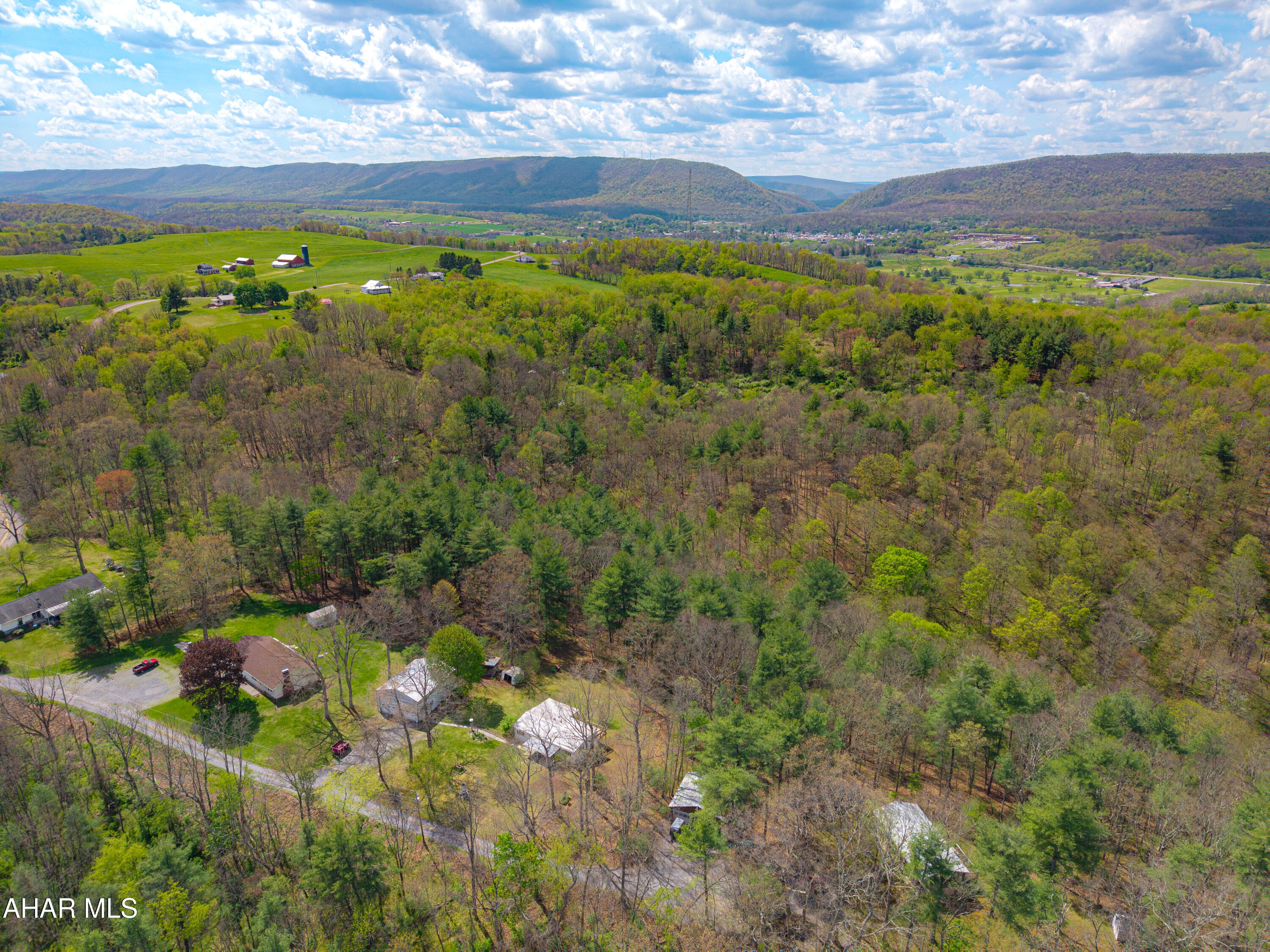 151 Pine Echo Road Everett, PA 15537 - Photo 47 of 51 a view of a field with an ocean