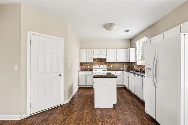 $309,900 | 6010 Stonebrook Lane, Austell, GA 30106