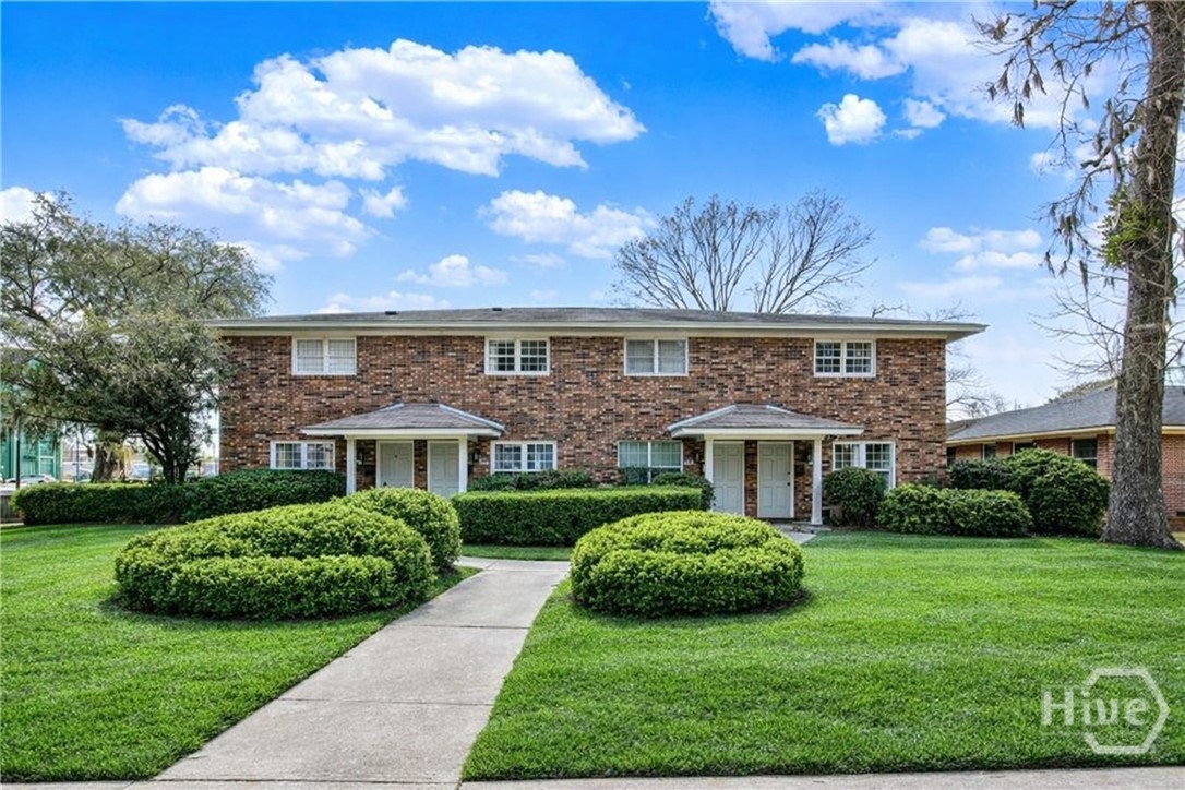 3 Berkley Place Savannah, GA 31405 - Photo 1 of 36