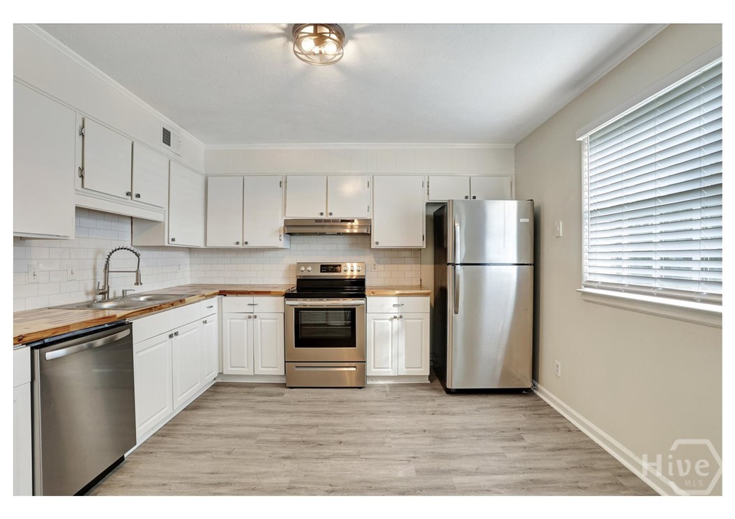 3 Berkley Place Savannah, GA 31405 - Photo 24 of 36