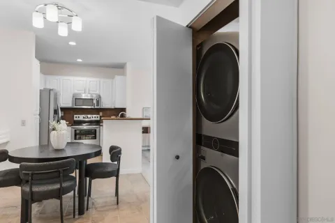 $495,000 | 2150 Camino De La Reina, Unit 216, San Diego, CA 92108