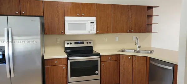 $419,000 | 5640 Northwest 115th Court, Unit 211, Doral, FL 33178