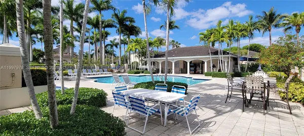 $419,000 | 5640 Northwest 115th Court, Unit 211, Doral, FL 33178