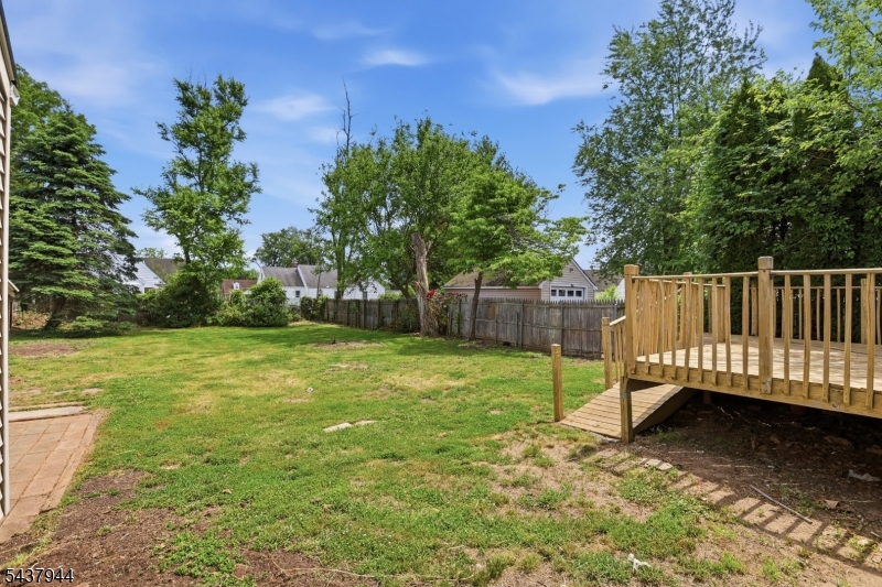 641 Greenbrook Road North Plainfield, NJ 07063 - Photo 33 of 36