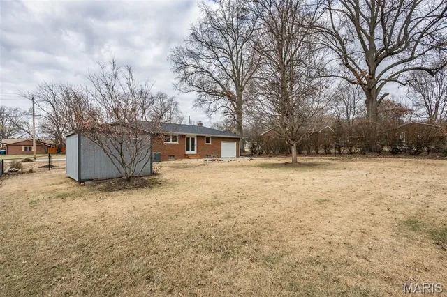 $150,000 | 392 North 6th Street, East Alton, IL 62024