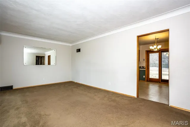 $150,000 | 392 North 6th Street, East Alton, IL 62024