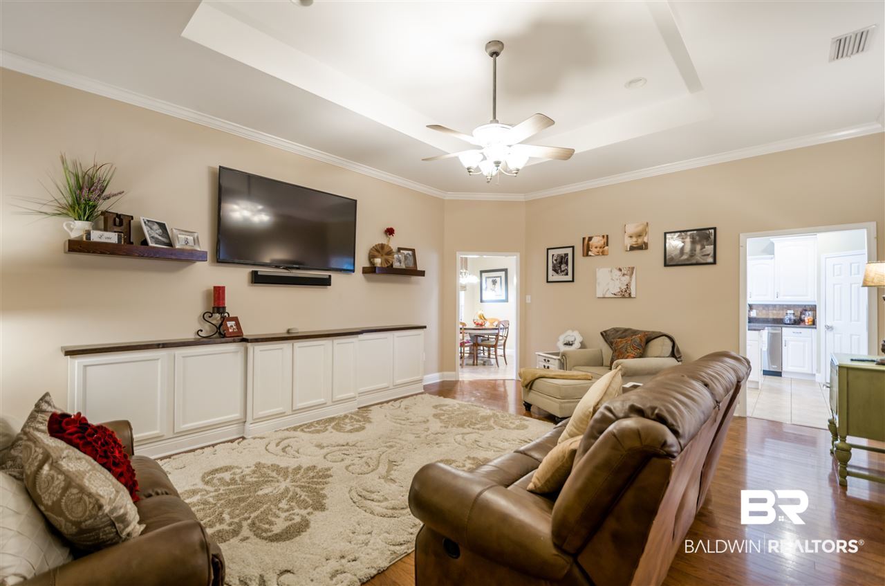 4509 Pine Avenue Saraland, AL 36571 - Photo 4 of 29