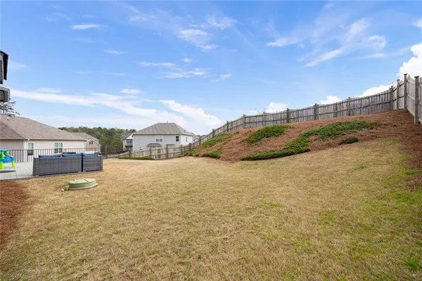 a view of a houses with outdoor space