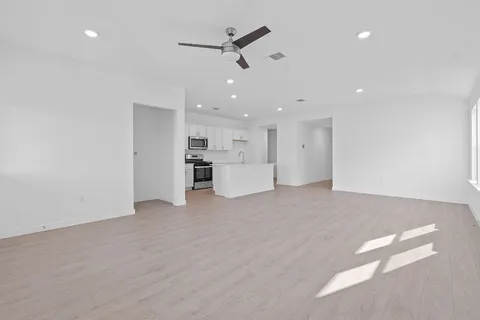 $349,990 | 9701 Oxbow Strap Drive, Austin, TX 78724