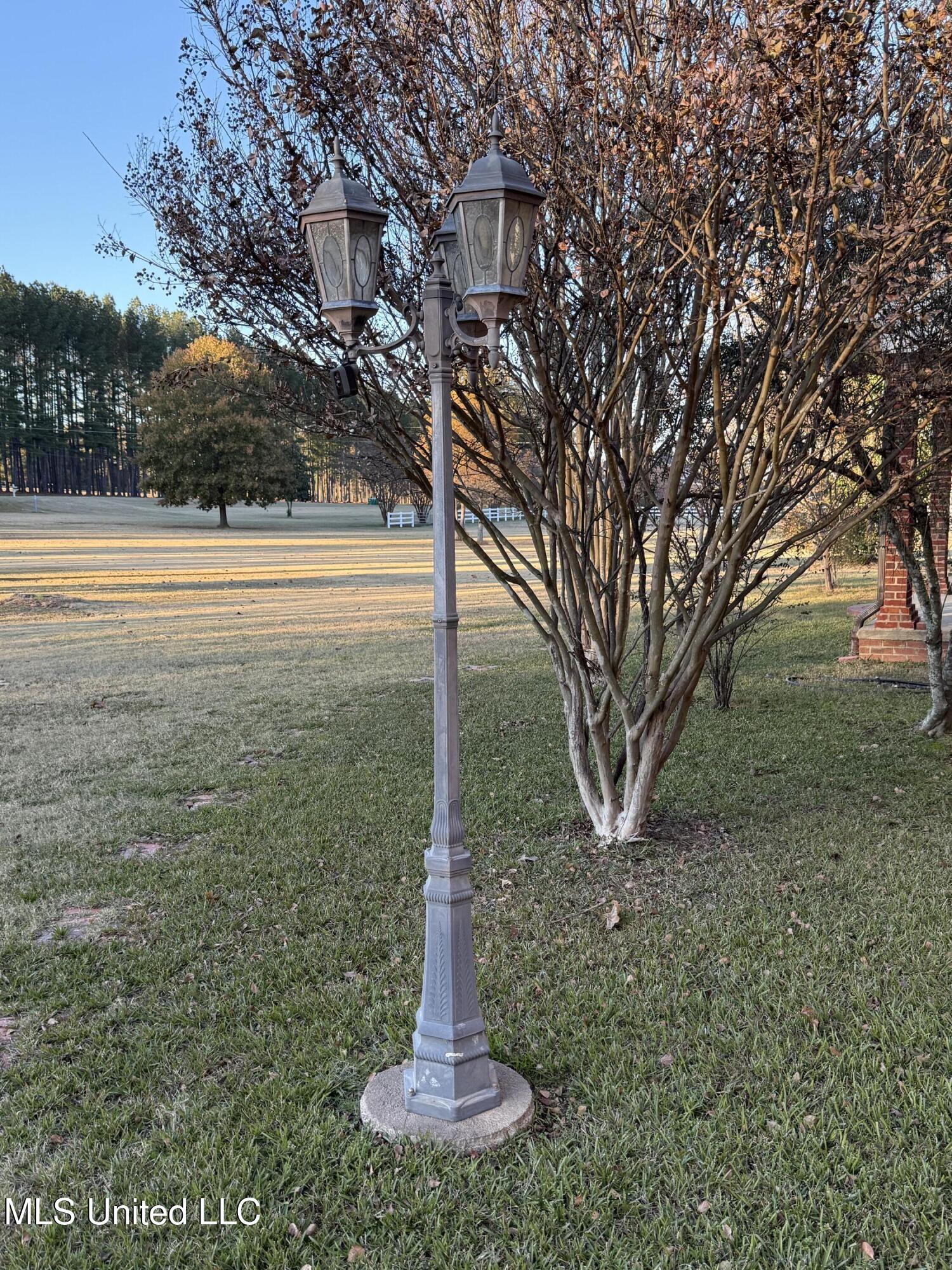 2425 Perry Road Grenada, MS 38901 - Photo 37 of 37 IMG_2274