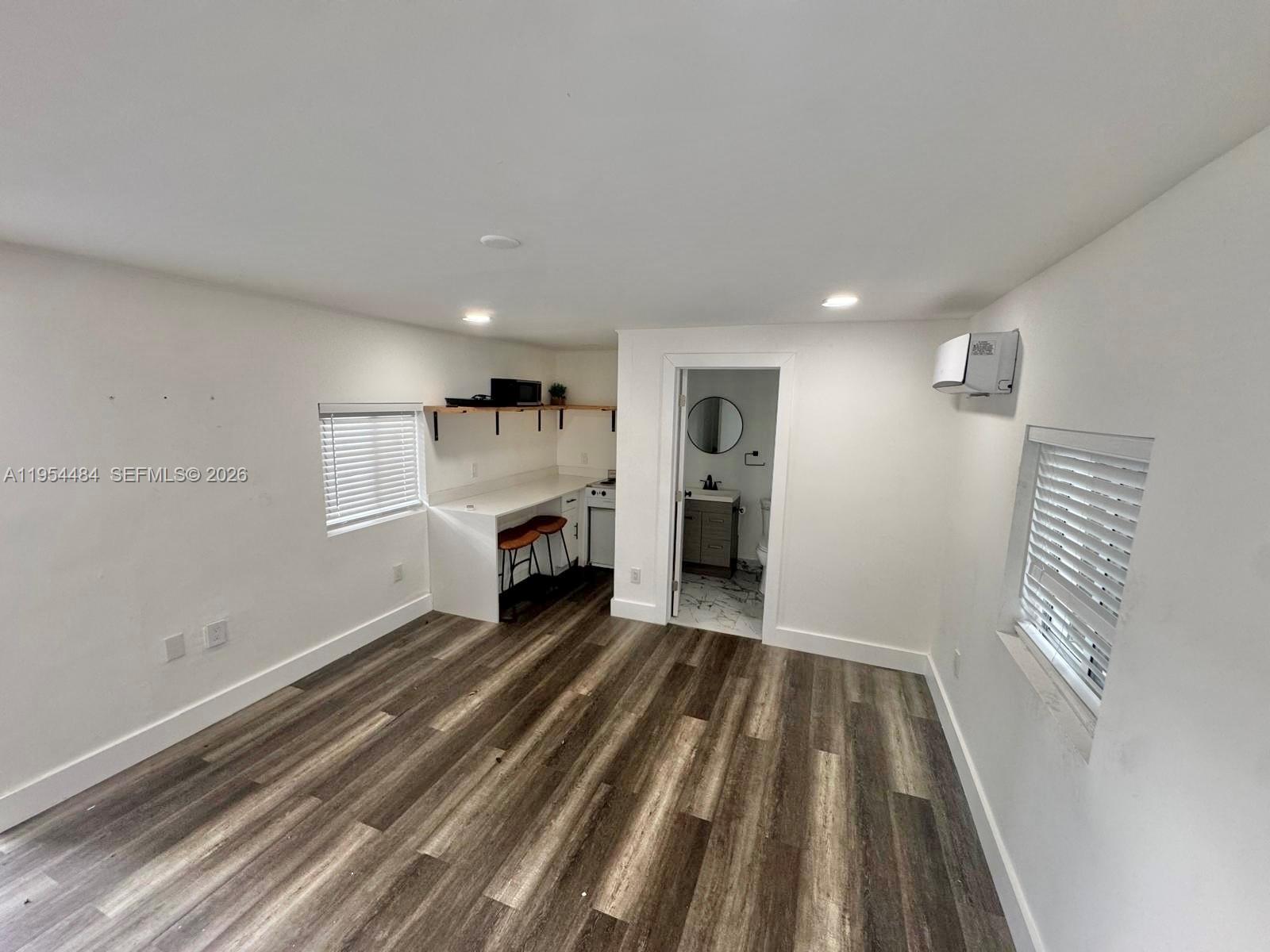 555 Northeast 70th Street, Unit STUDIO Miami, FL 33138 - Photo 2 of 17