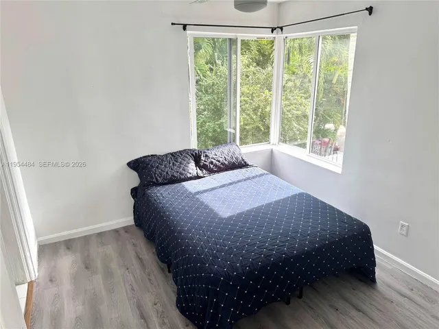 $1,500 | 555 Northeast 70th Street, Unit STUDIO, Miami, FL 33138