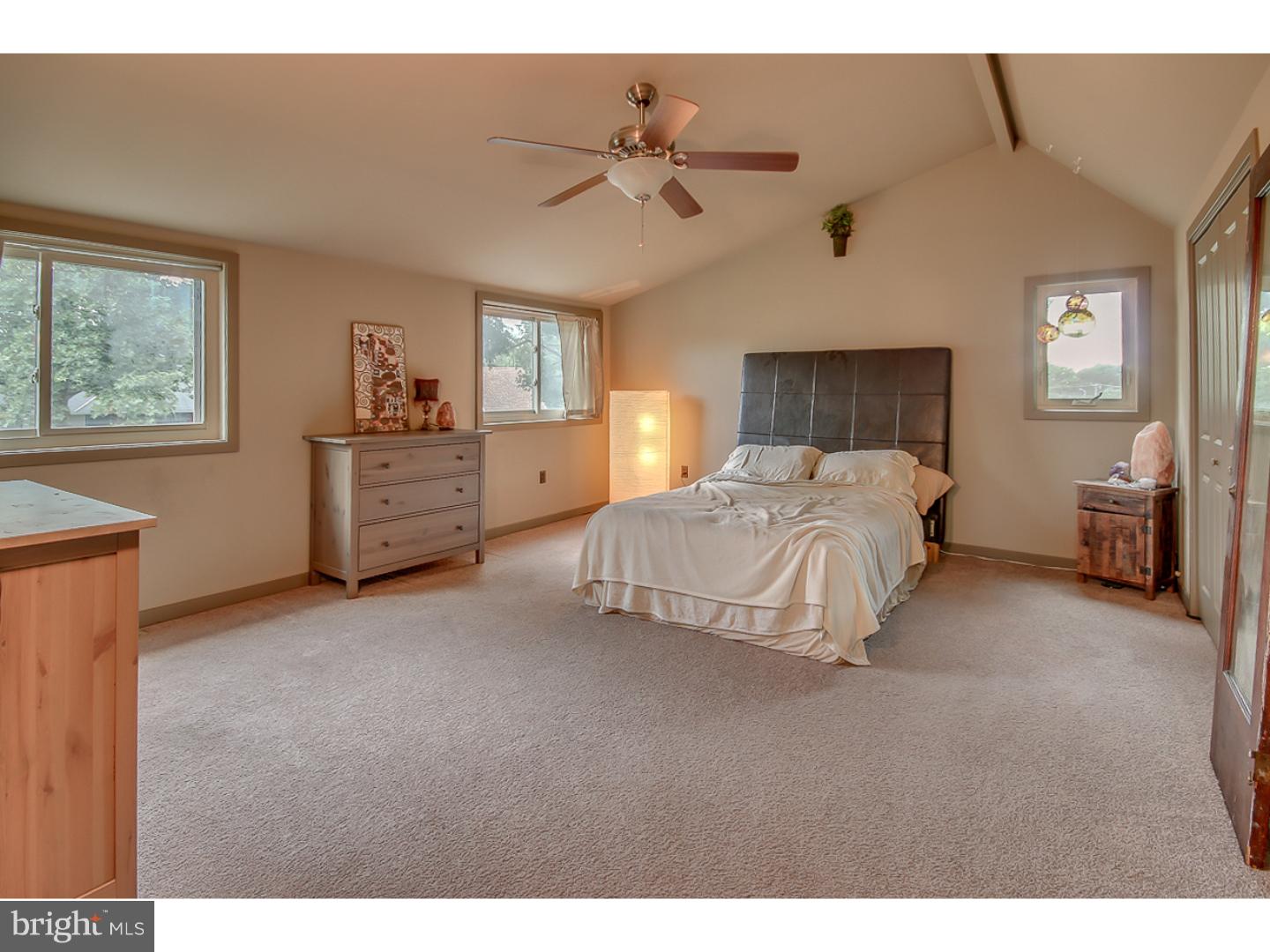 31 Quiet Road Levittown, PA 19057 - Photo 19 of 23 Gallery Image 19