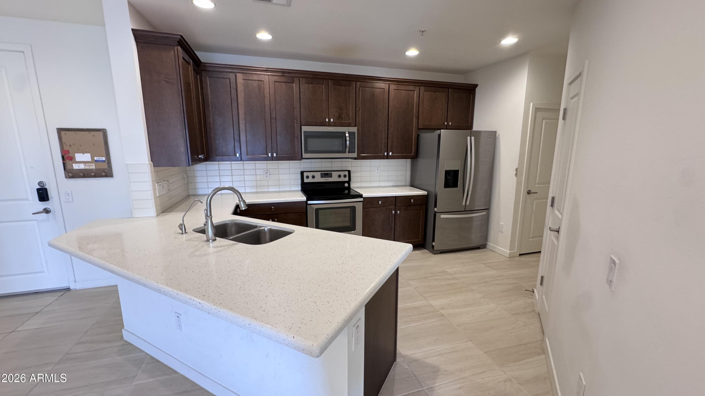 2511 West Queen Creek Road, Unit 337 Chandler, AZ 85248 - Photo 4 of 36 IMG_7228
