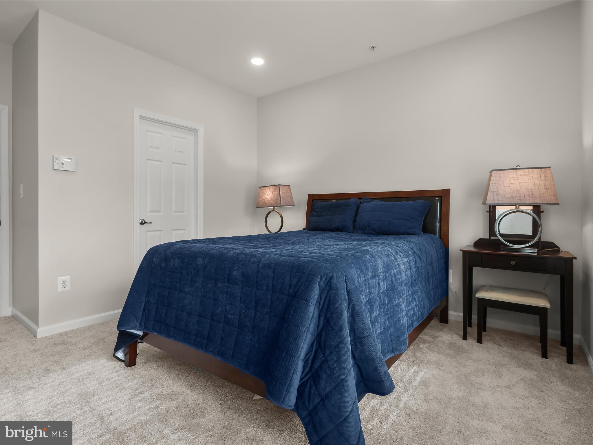 7222 Abbey Road Elkridge, MD 21075 - Photo 17 of 35 Primary bedroom suite