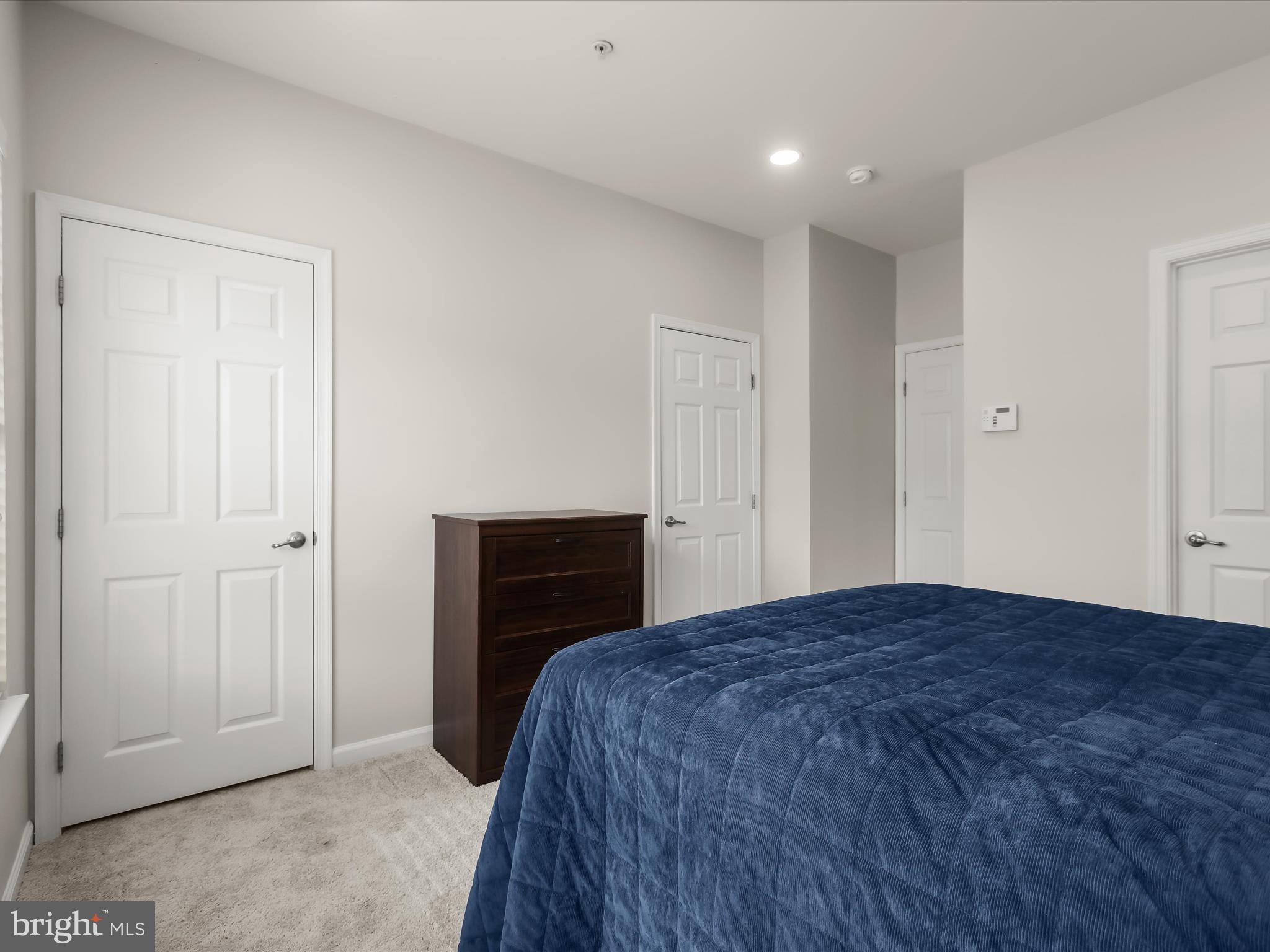7222 Abbey Road Elkridge, MD 21075 - Photo 18 of 35 Primary bedroom with 2 closets