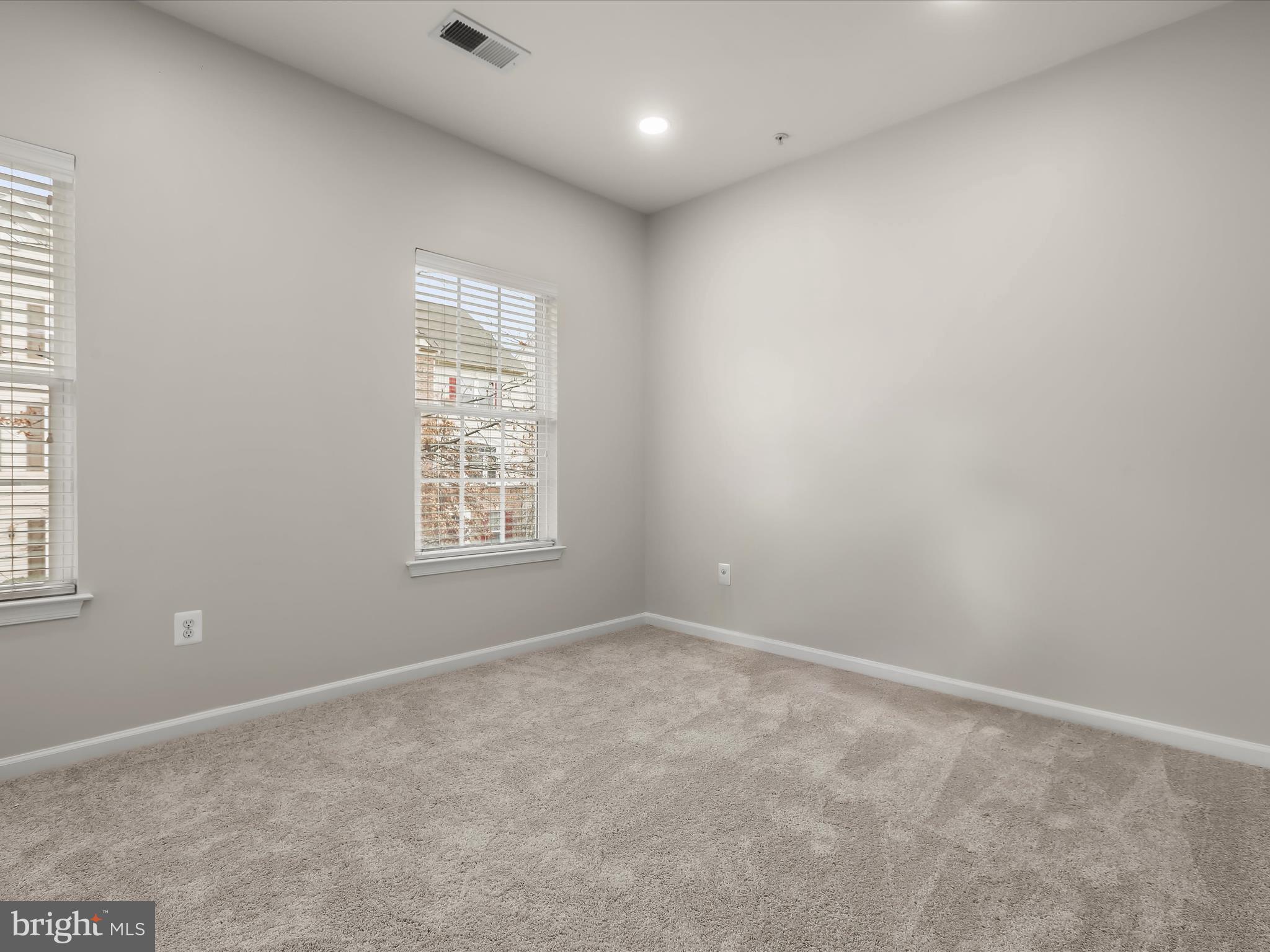 7222 Abbey Road Elkridge, MD 21075 - Photo 22 of 35 Bedroom 2 new carpet