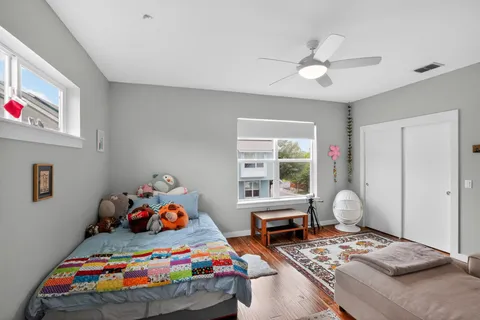 $575,000 | 301 West Stassney Lane, Unit 34, Austin, TX 78745