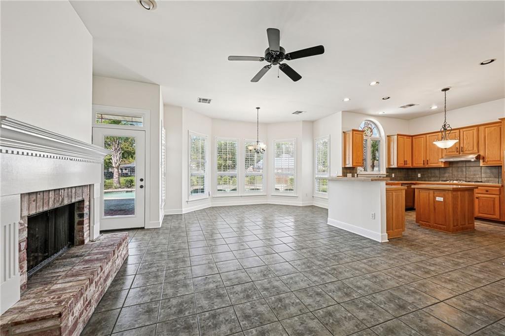 204 Aaron Court Mandeville, LA 70448 - Photo 12 of 31