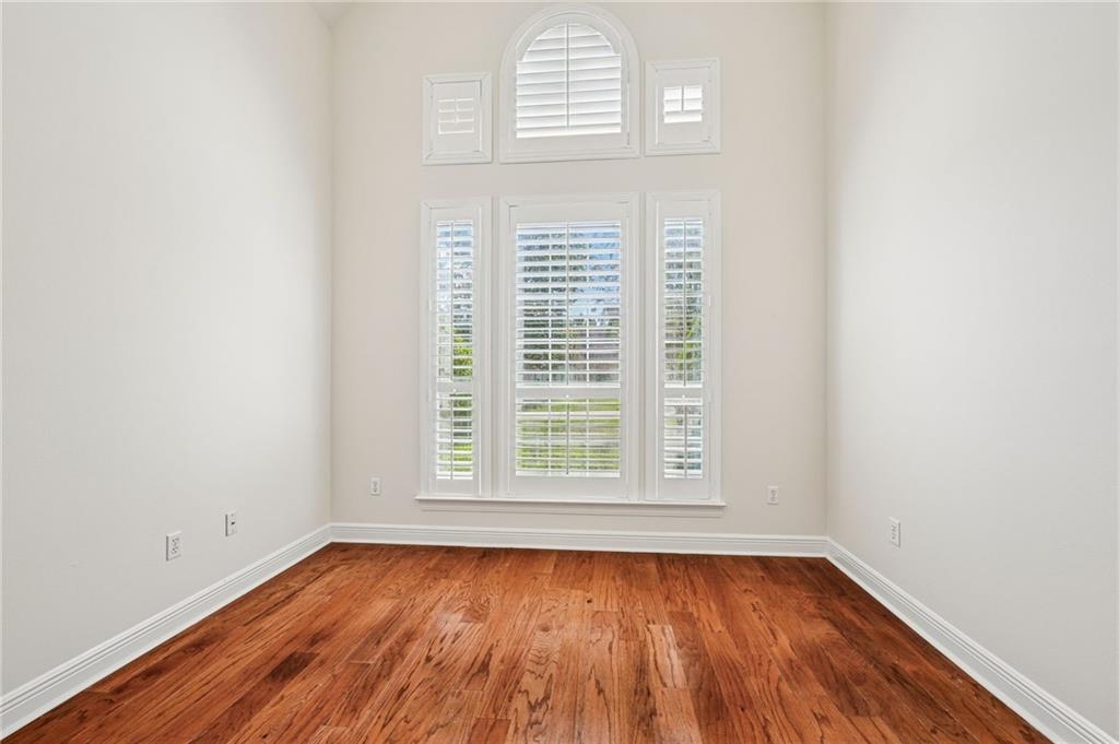 204 Aaron Court Mandeville, LA 70448 - Photo 7 of 31