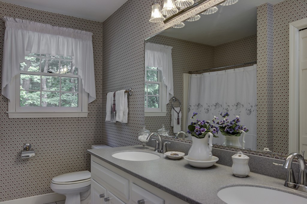 3 Edgehill Road Hopkinton, MA 01748 - Photo 20 of 27 Gallery Image 20