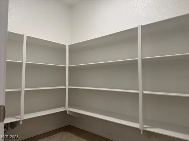 $2,700 | 1973 Rubra Place, Las Vegas, NV 89106