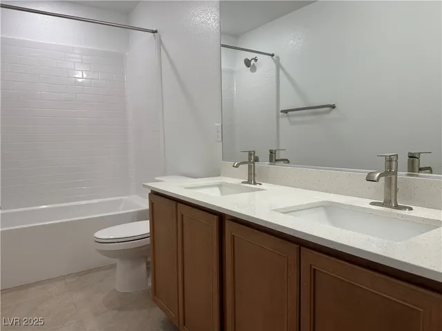 $2,700 | 1973 Rubra Place, Las Vegas, NV 89106