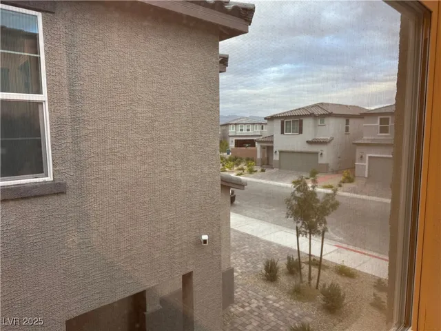 $2,700 | 1973 Rubra Place, Las Vegas, NV 89106