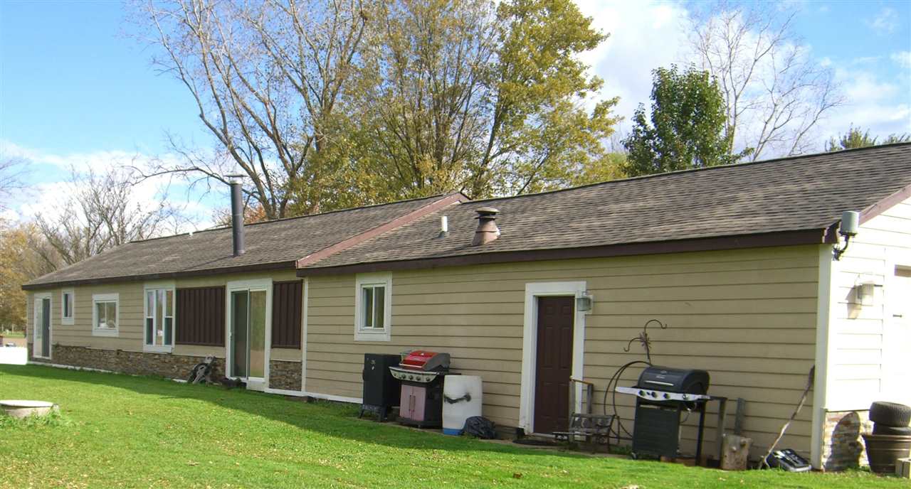 77435 Capac Road Armada, MI 48005 - Photo 6 of 45 Back of House