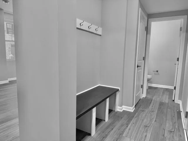 $709,990 | 906 South Woodlawn Avenue, Unit F, St. Paul, MN 55116