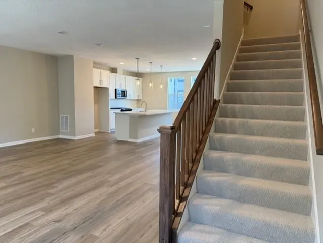 $709,990 | 906 South Woodlawn Avenue, Unit F, St. Paul, MN 55116