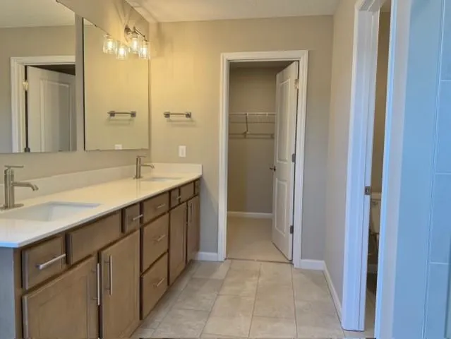 $709,990 | 906 South Woodlawn Avenue, Unit F, St. Paul, MN 55116