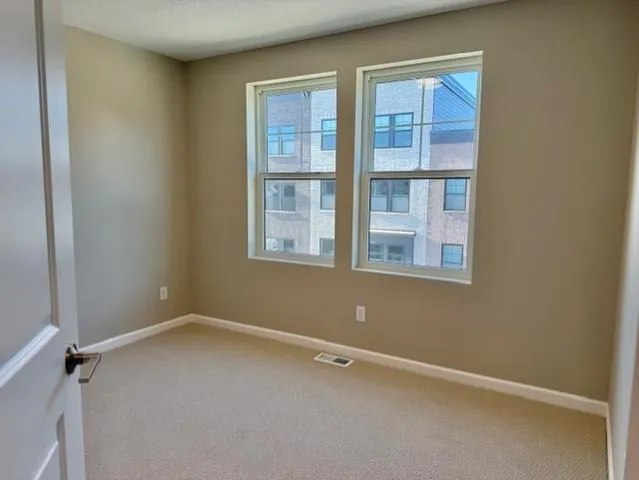 $709,990 | 906 South Woodlawn Avenue, Unit F, St. Paul, MN 55116