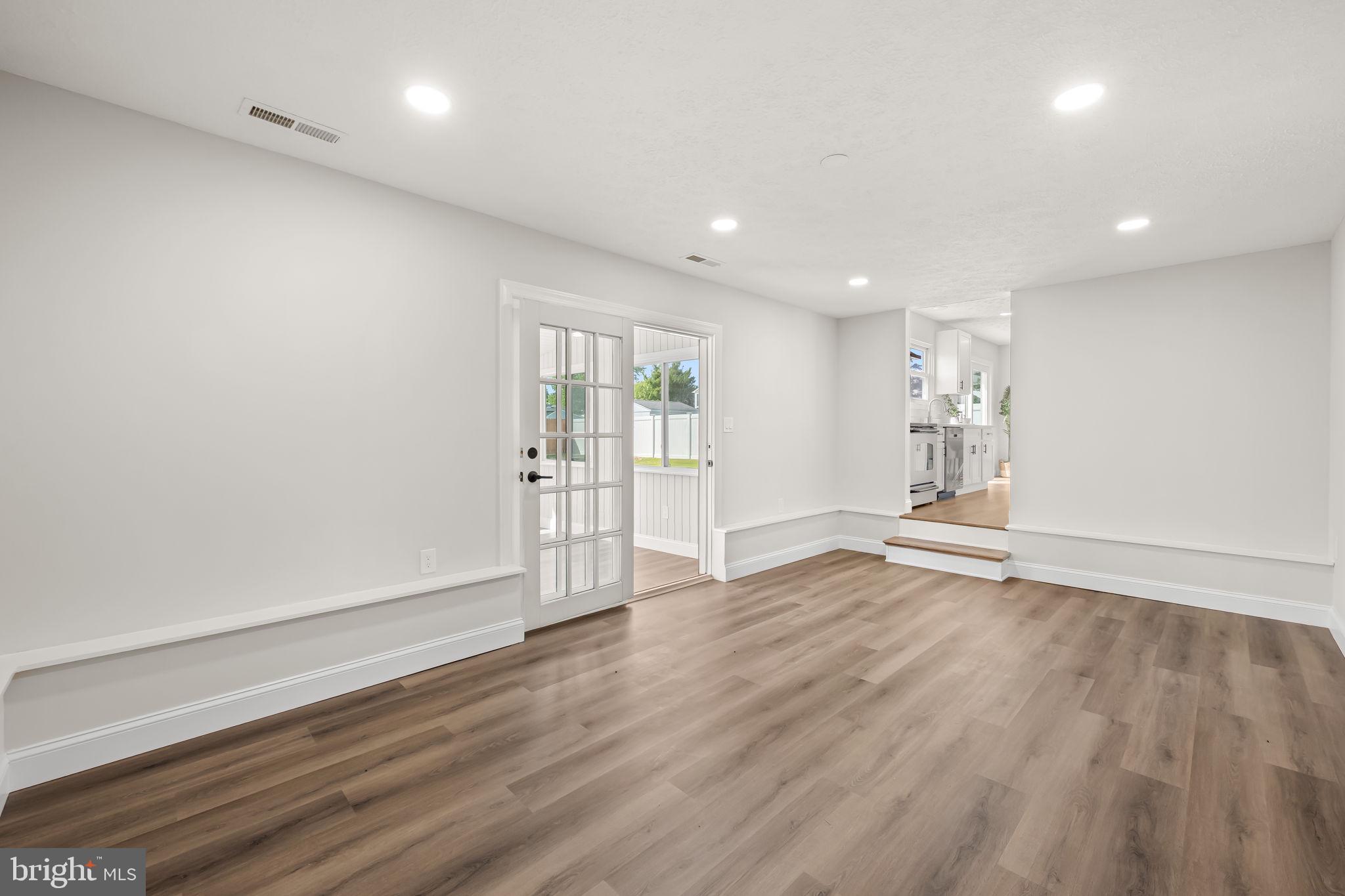 12714 Cunninghill Cove Road Baltimore, MD 21220 - Photo 13 of 27