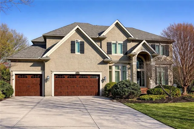 $1,095,000 | 14813 Rosewood Drive, Leawood, KS 66224