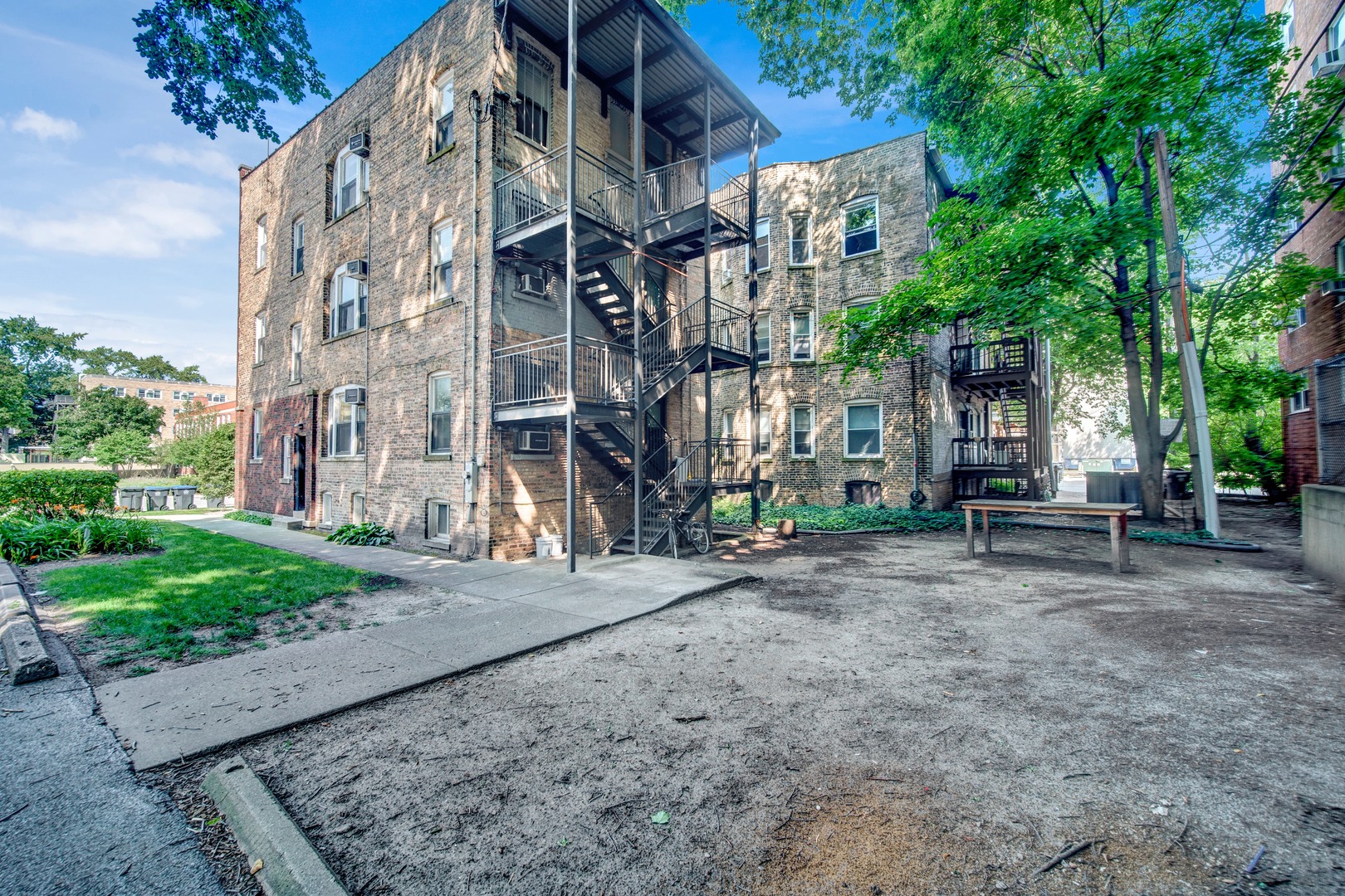 624 Clark Street Evanston, IL 60201 - Photo 9 of 25